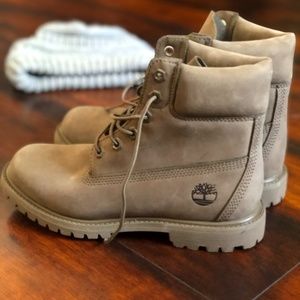 Women's 6 Inch Premium Waterproof Timberland Boots